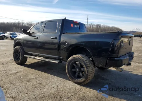 2015 Ram 1500 Sport z USA, uszkodzony, nr VIN 1C6RR7MT4FS682315